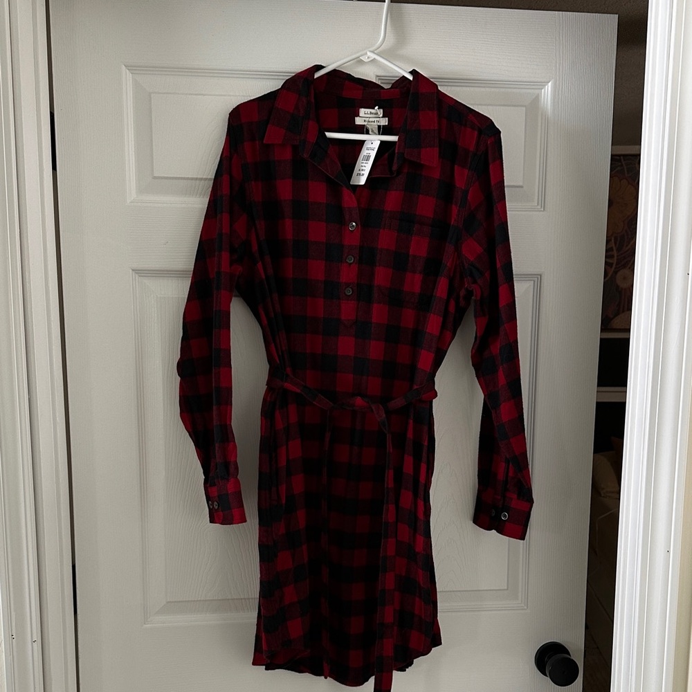 L.L. Bean Black and Red Checkered Long Sleeve Dress